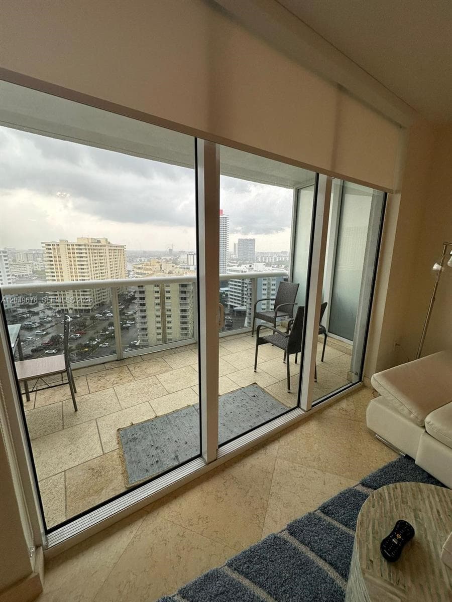 BEACH CLUB THREE CONDO · #1606 in Hallandale Beach - Photo 9