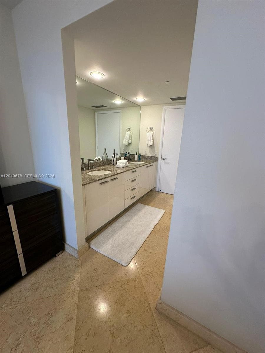 BEACH CLUB THREE CONDO · #1606 in Hallandale Beach - Photo 24