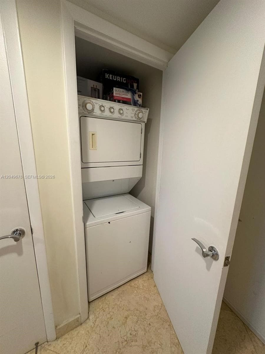 BEACH CLUB THREE CONDO · #1606 in Hallandale Beach - Photo 30