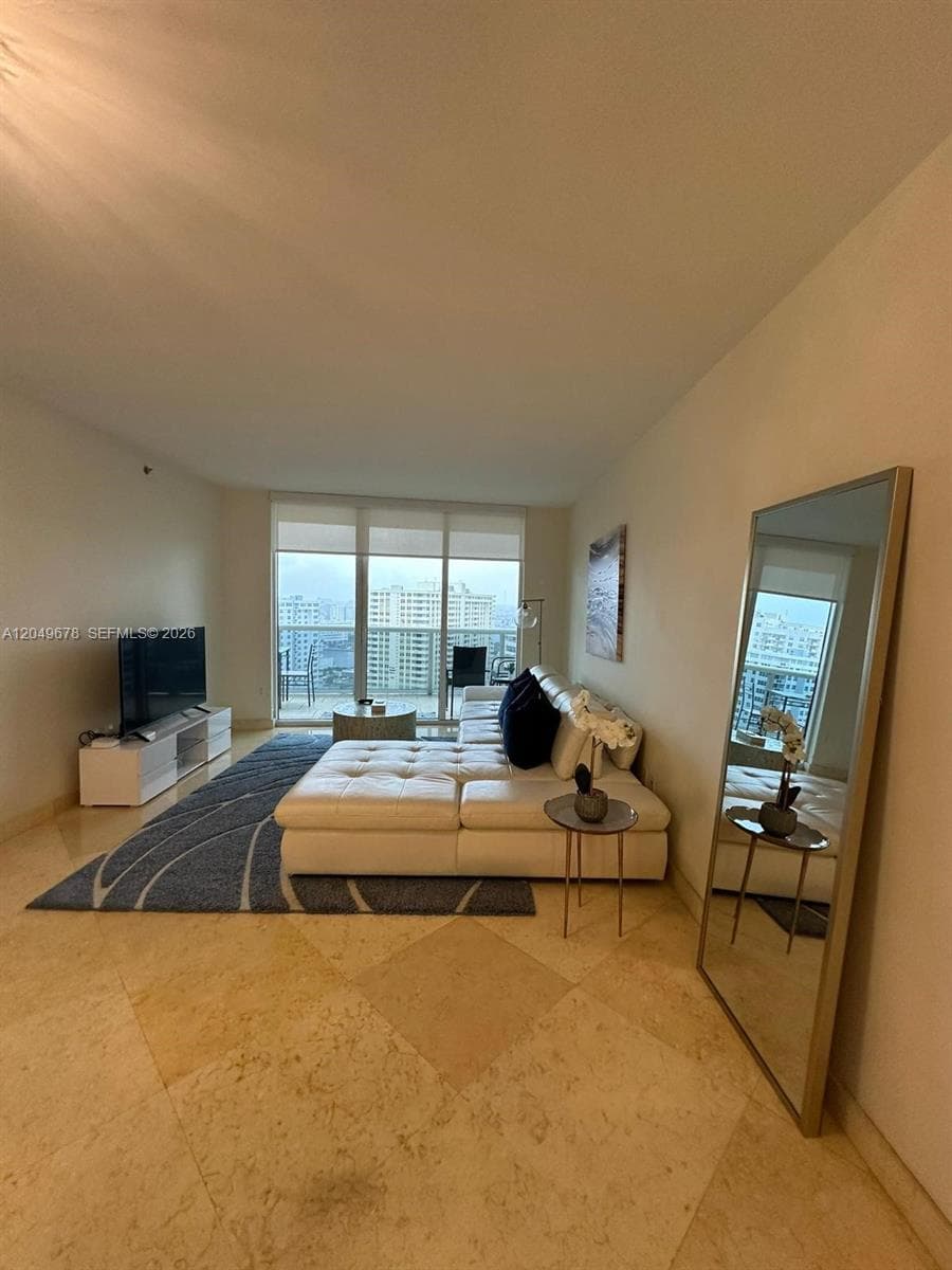 BEACH CLUB THREE CONDO · #1606 in Hallandale Beach - Photo 15