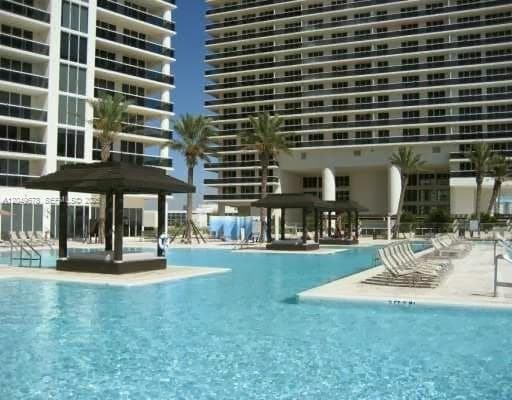 BEACH CLUB THREE CONDO · #1606 in Hallandale Beach - Photo 4