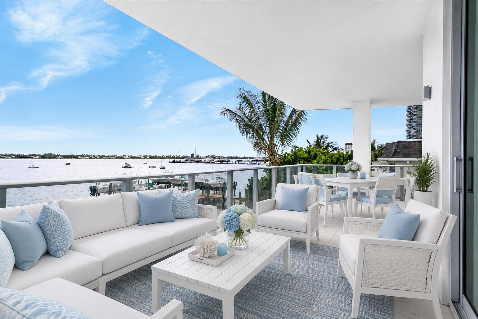 2nd Floor Balcony