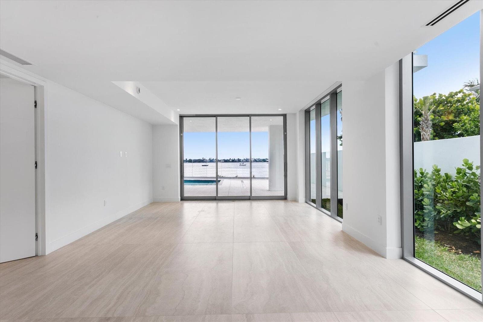 Living Dining