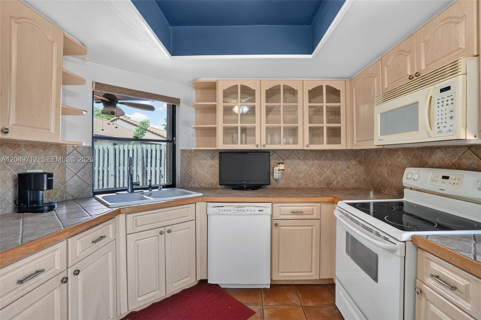 LKS OF MEADOW VILG HOMES · #F in Miami - Photo 34