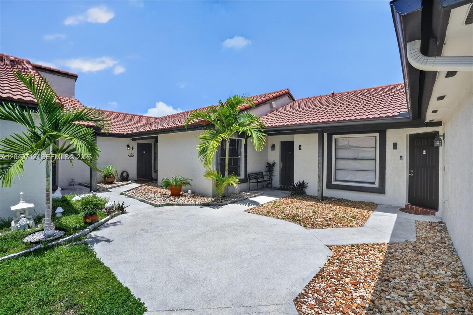 LKS OF MEADOW VILG HOMES · #F in Miami - Photo 10