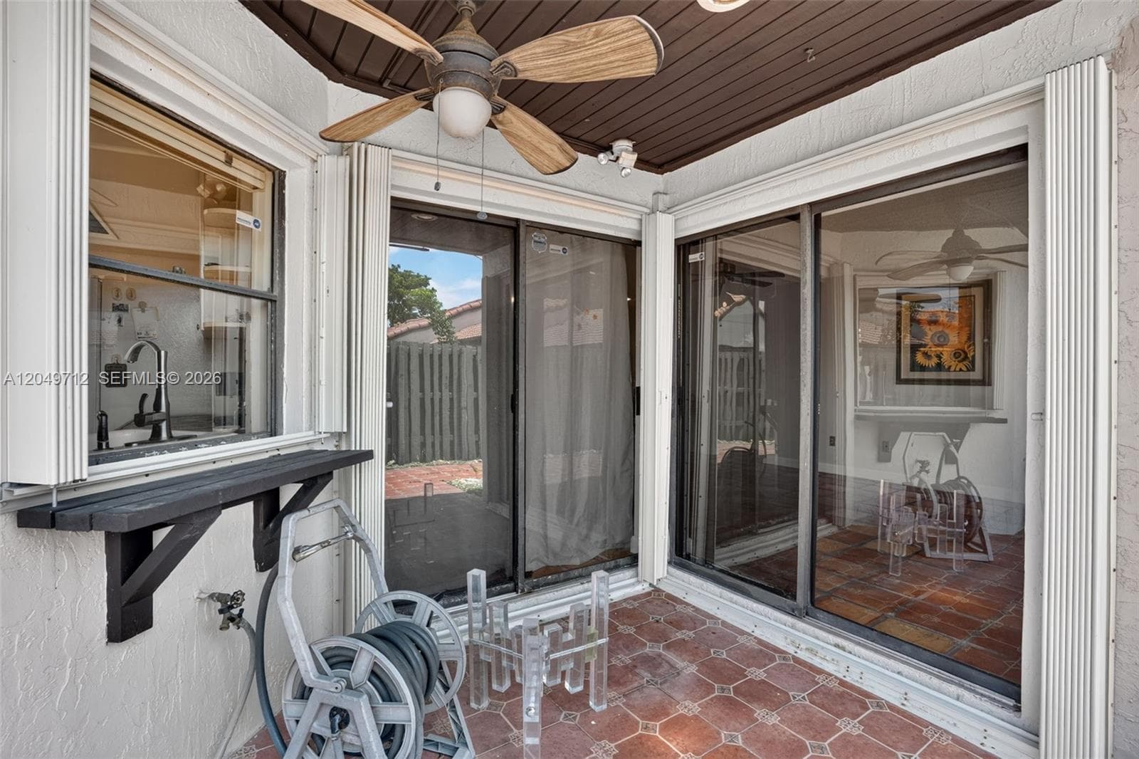 LKS OF MEADOW VILG HOMES · #F in Miami - Photo 37
