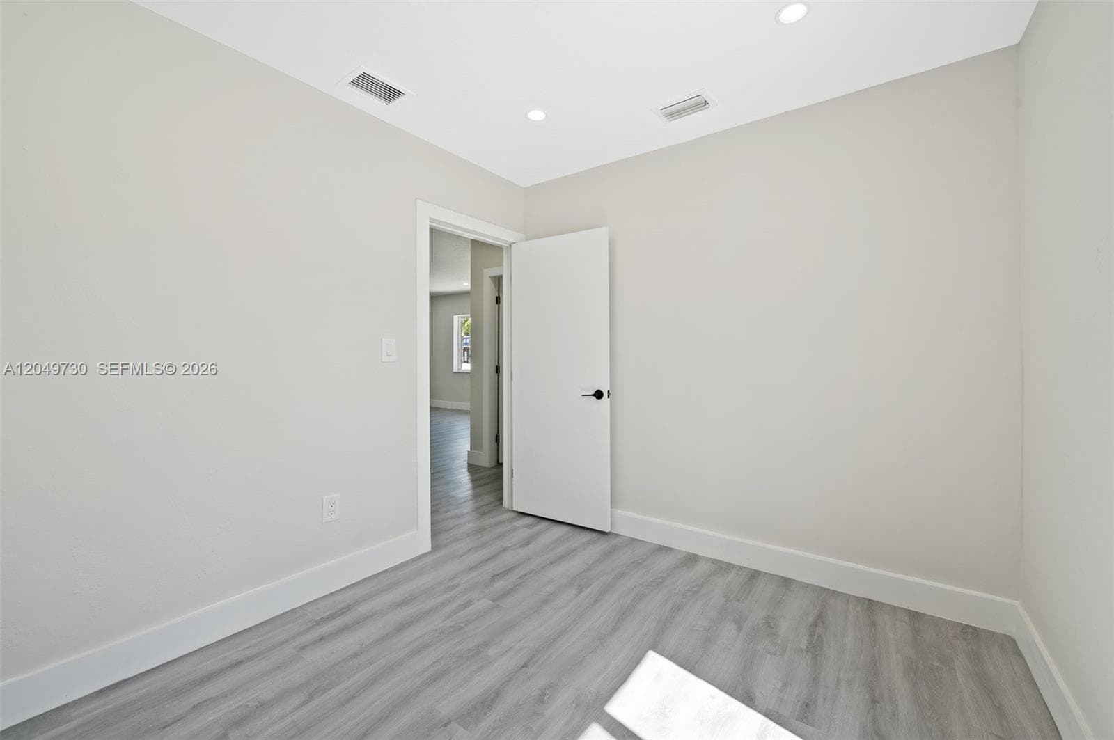 1720 SW 67th St photo 21