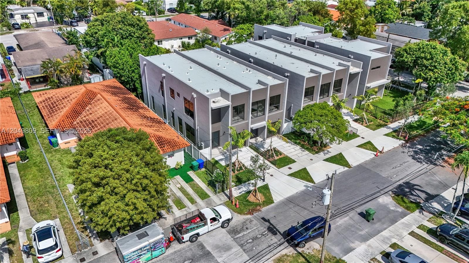 SARA VILLAS I CONDOMINIUM · #2887 in Miami - Photo 57
