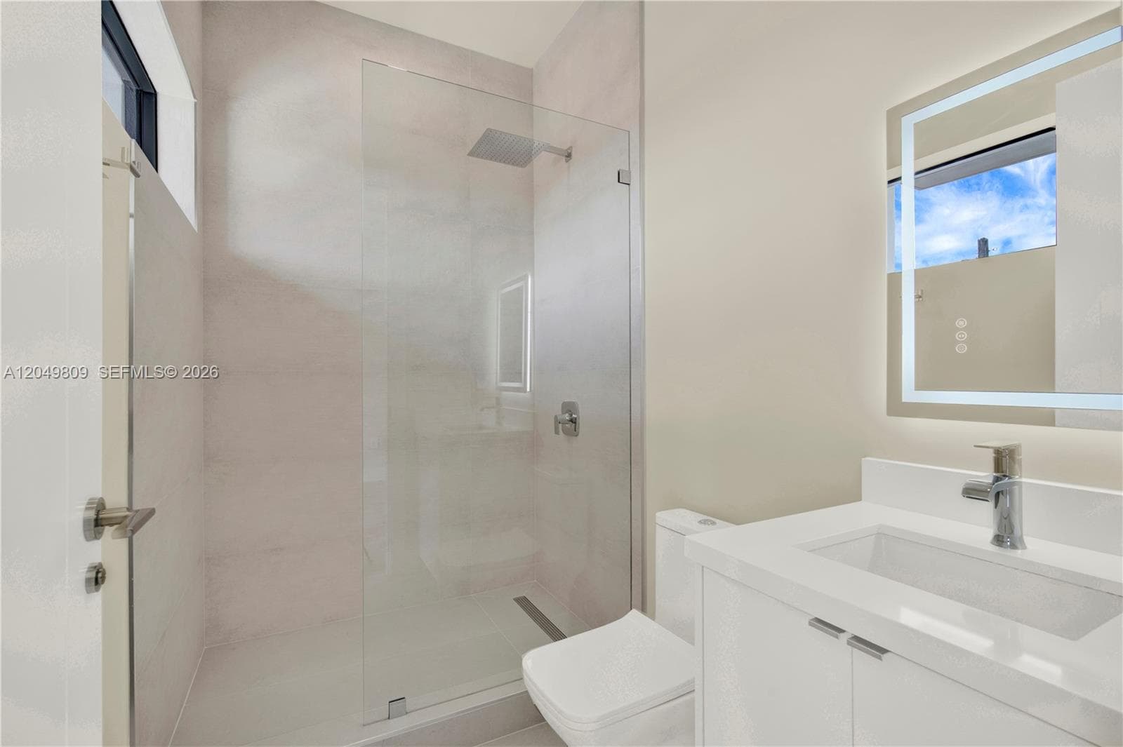 SARA VILLAS I CONDOMINIUM · #2887 in Miami - Photo 22