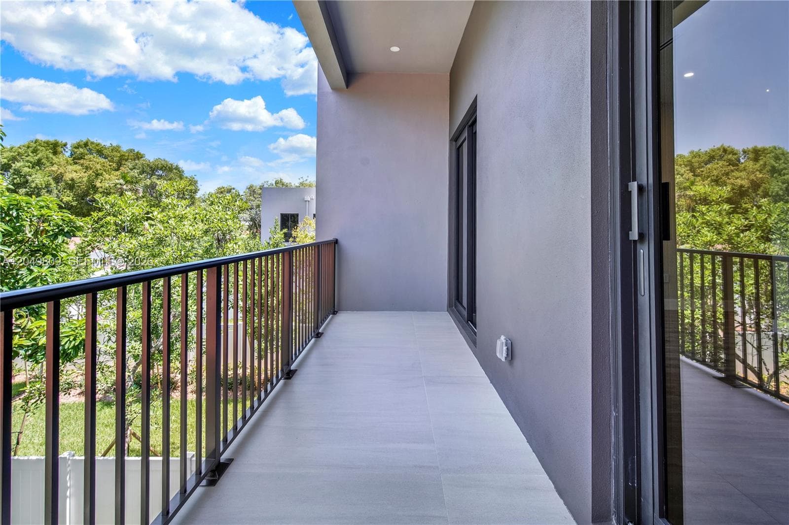 SARA VILLAS I CONDOMINIUM · #2887 in Miami - Photo 34