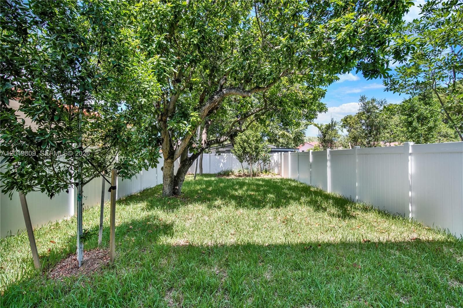 SARA VILLAS I CONDOMINIUM · #2887 in Miami - Photo 48
