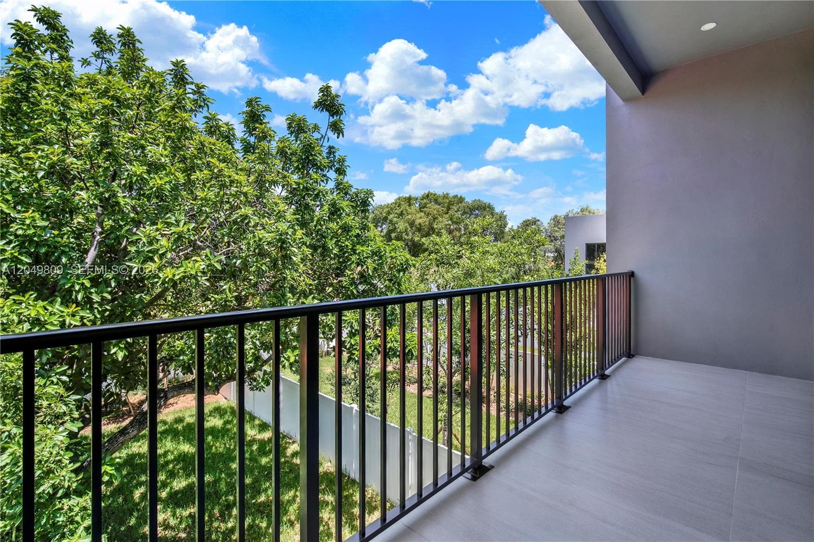 SARA VILLAS I CONDOMINIUM · #2887 in Miami - Photo 35