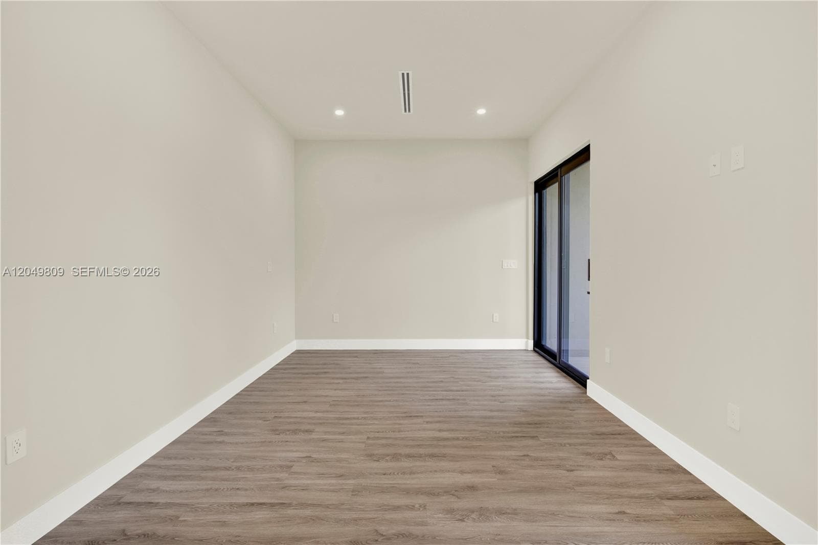 SARA VILLAS I CONDOMINIUM · #2887 in Miami - Photo 29