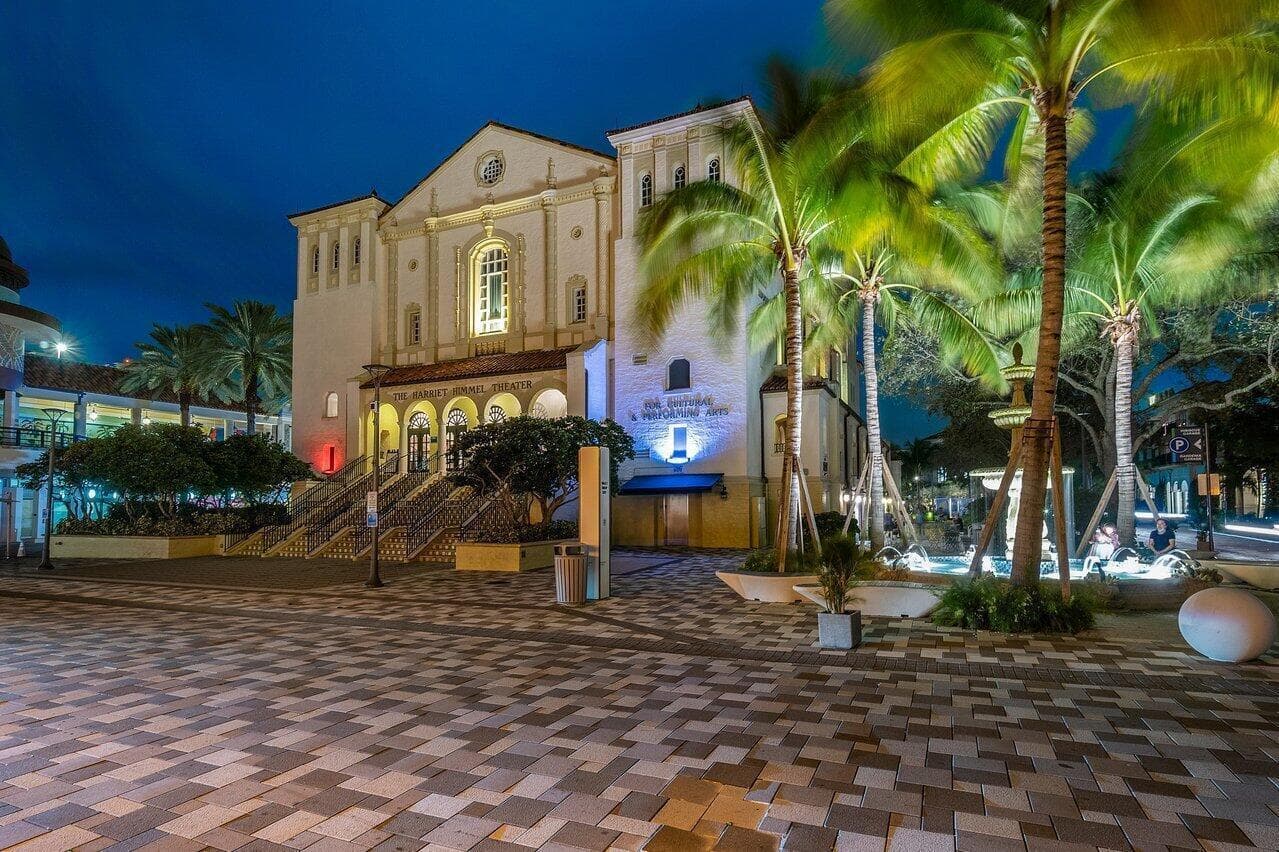The Square Harriet Himmel Theater