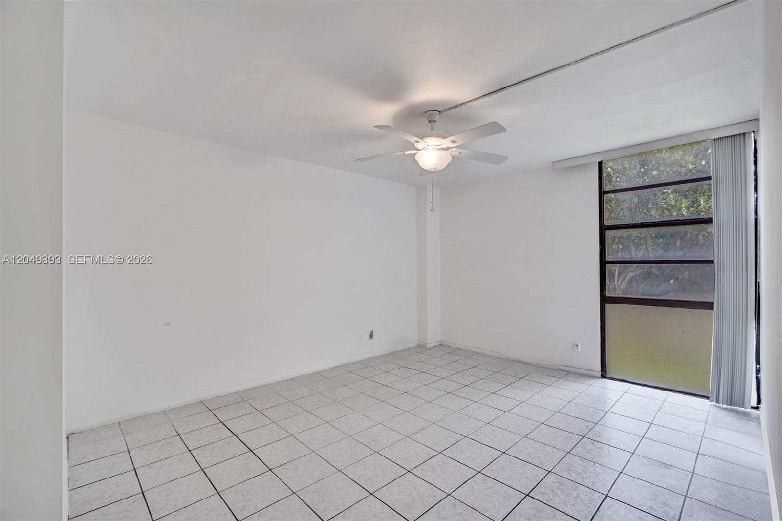 BISCAYA IV CONDO · #204 in Aventura - Photo 13