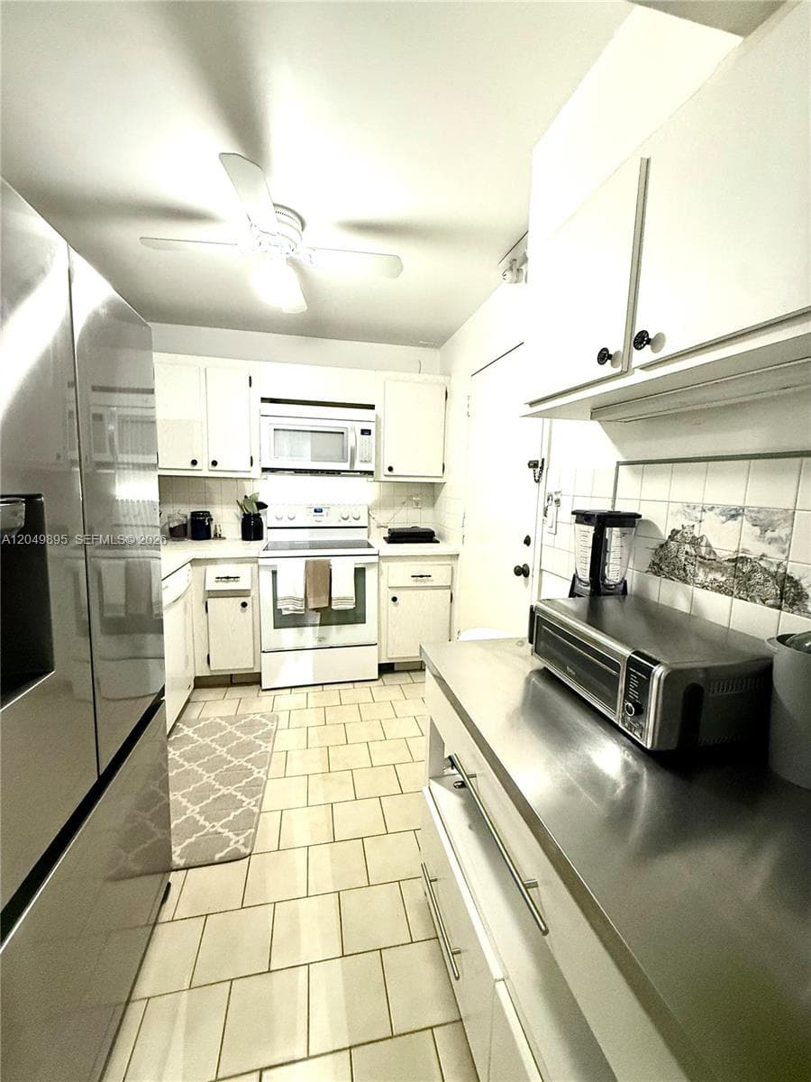 10000 PLAZA CONDO-NORTH T · #PH4 in Bay Harbor Islands - Photo 6
