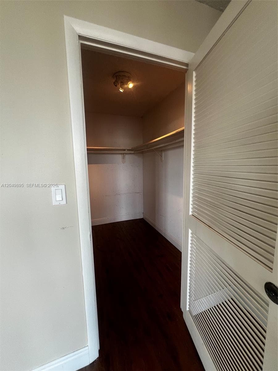 10000 PLAZA CONDO-NORTH T · #PH4 in Bay Harbor Islands - Photo 30