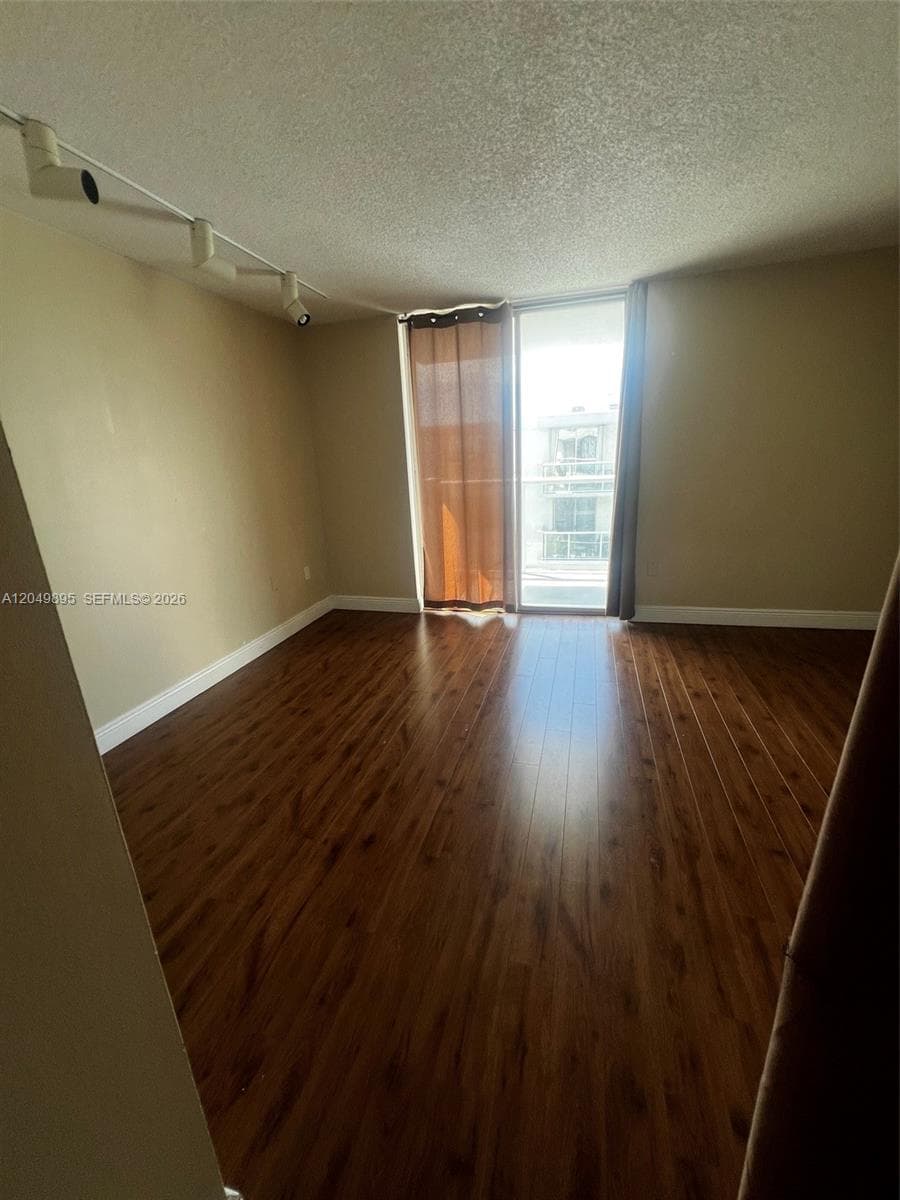 10000 PLAZA CONDO-NORTH T · #PH4 in Bay Harbor Islands - Photo 10