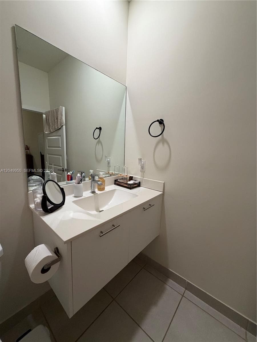 APEX AT PARK CENTRAL COND · #22 in Doral - Photo 20