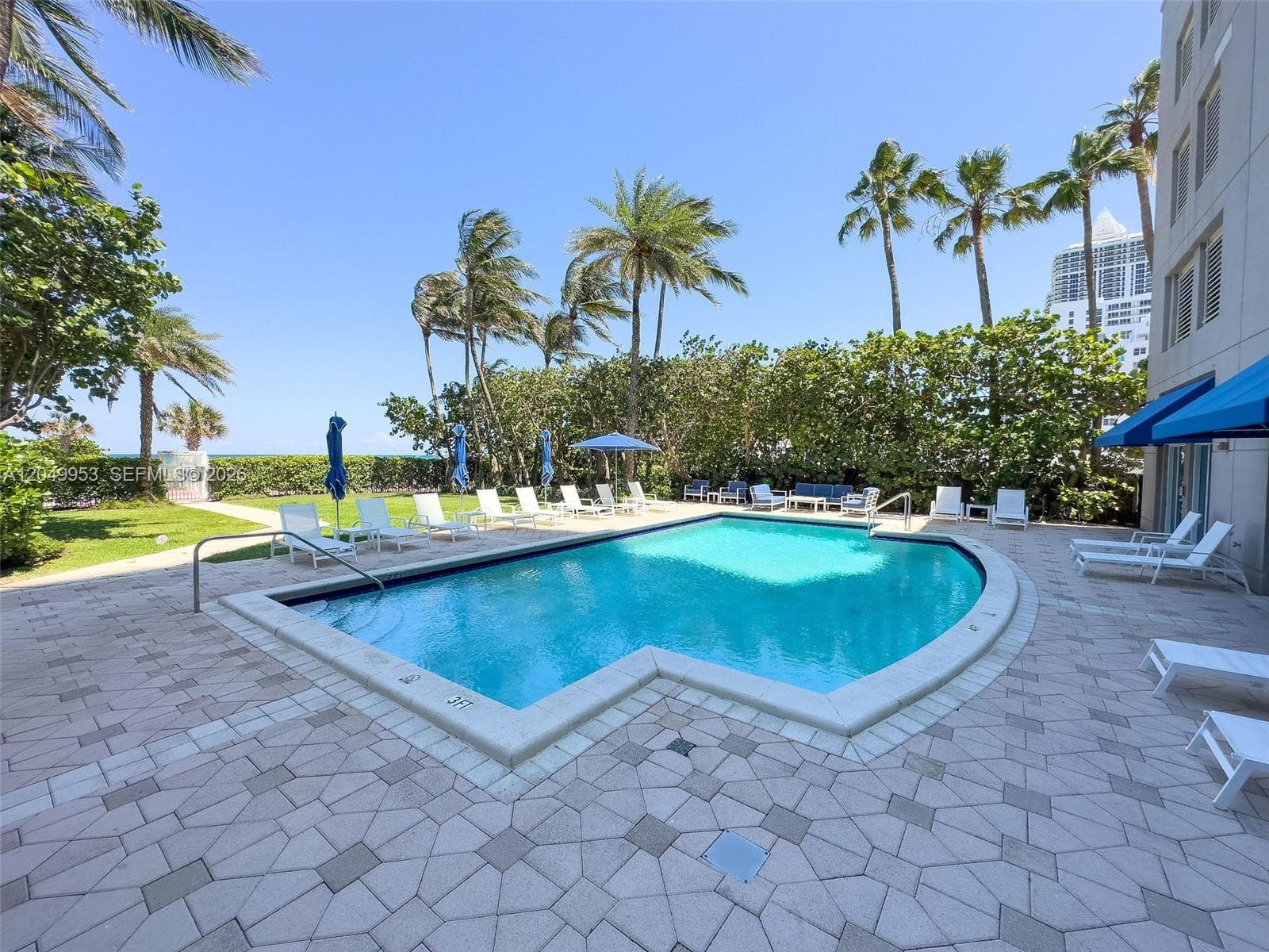 CAPOBELLA CONDO · #1707 in Miami Beach - Photo 53