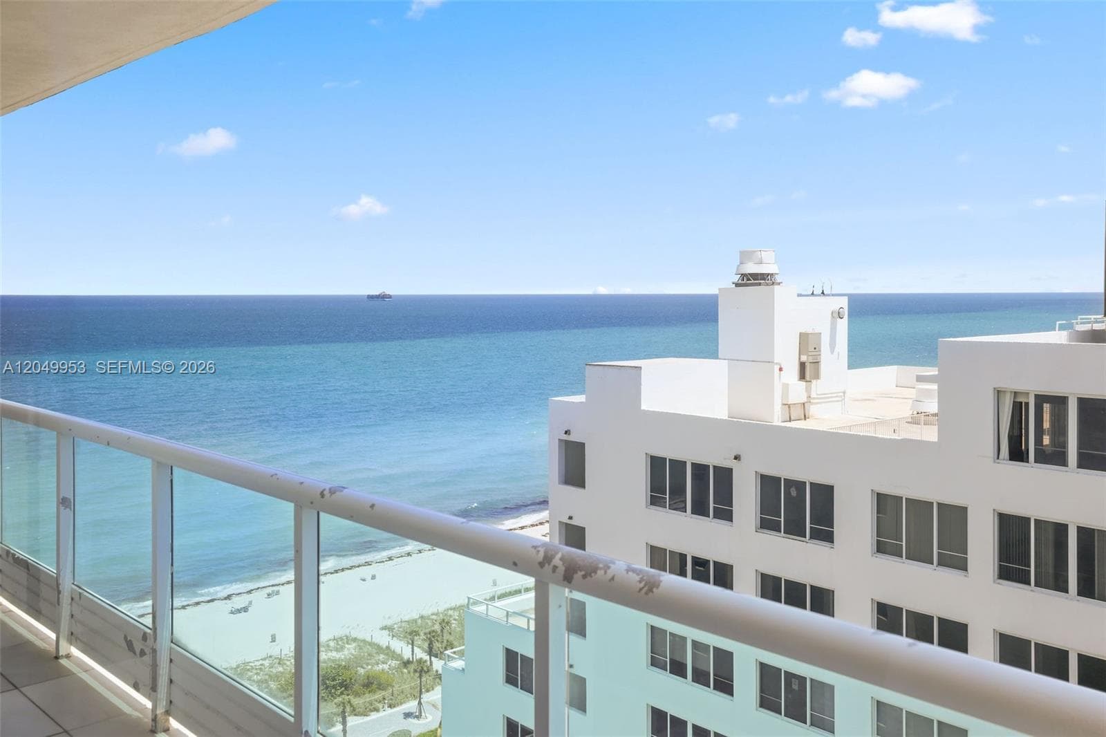 CAPOBELLA CONDO · #1707 in Miami Beach - Photo 7