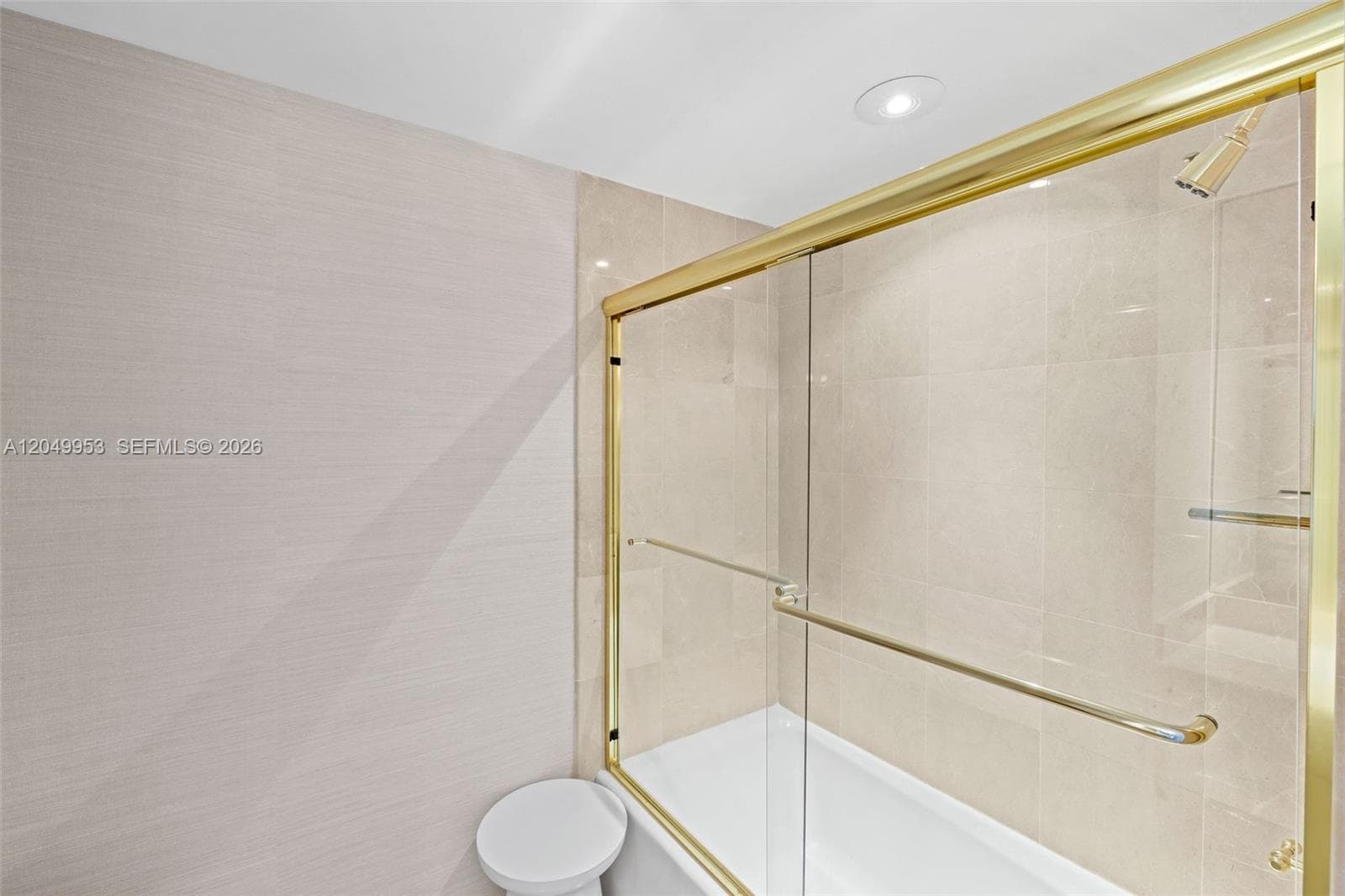 CAPOBELLA CONDO · #1707 in Miami Beach - Photo 25