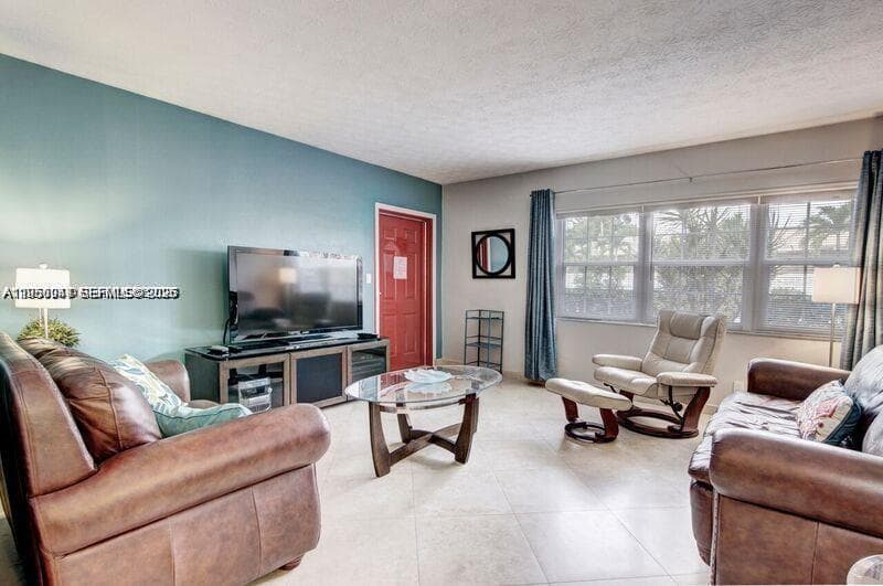 POMPANO PLACE CONDO · #112 in Pompano Beach - Photo 2
