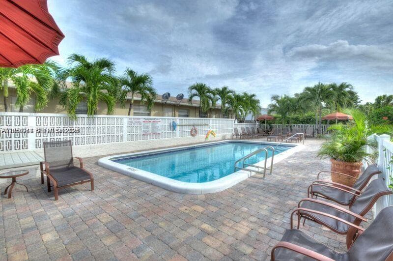 POMPANO PLACE CONDO · #112 in Pompano Beach - Photo 9