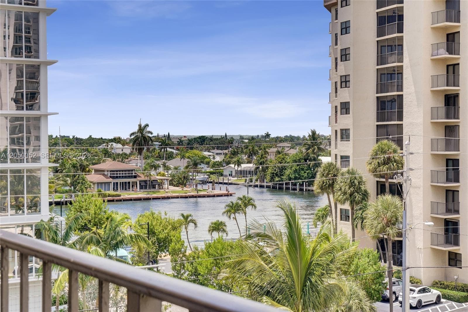 LADO DEL RIO CONDO · #514 in Pompano Beach - Photo 3