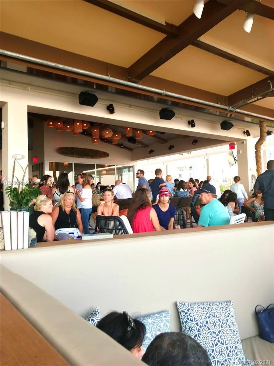 BEACH HOUSE RESTAURANTS
