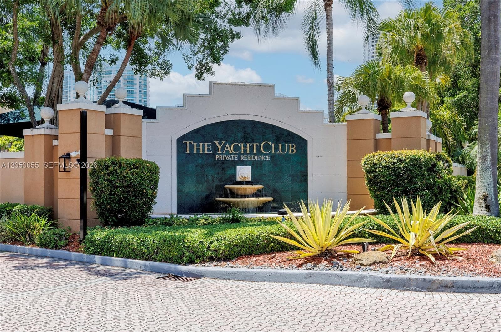 THE YACHT CLUB AT AVENTUR · #8405 in Aventura - Photo 36
