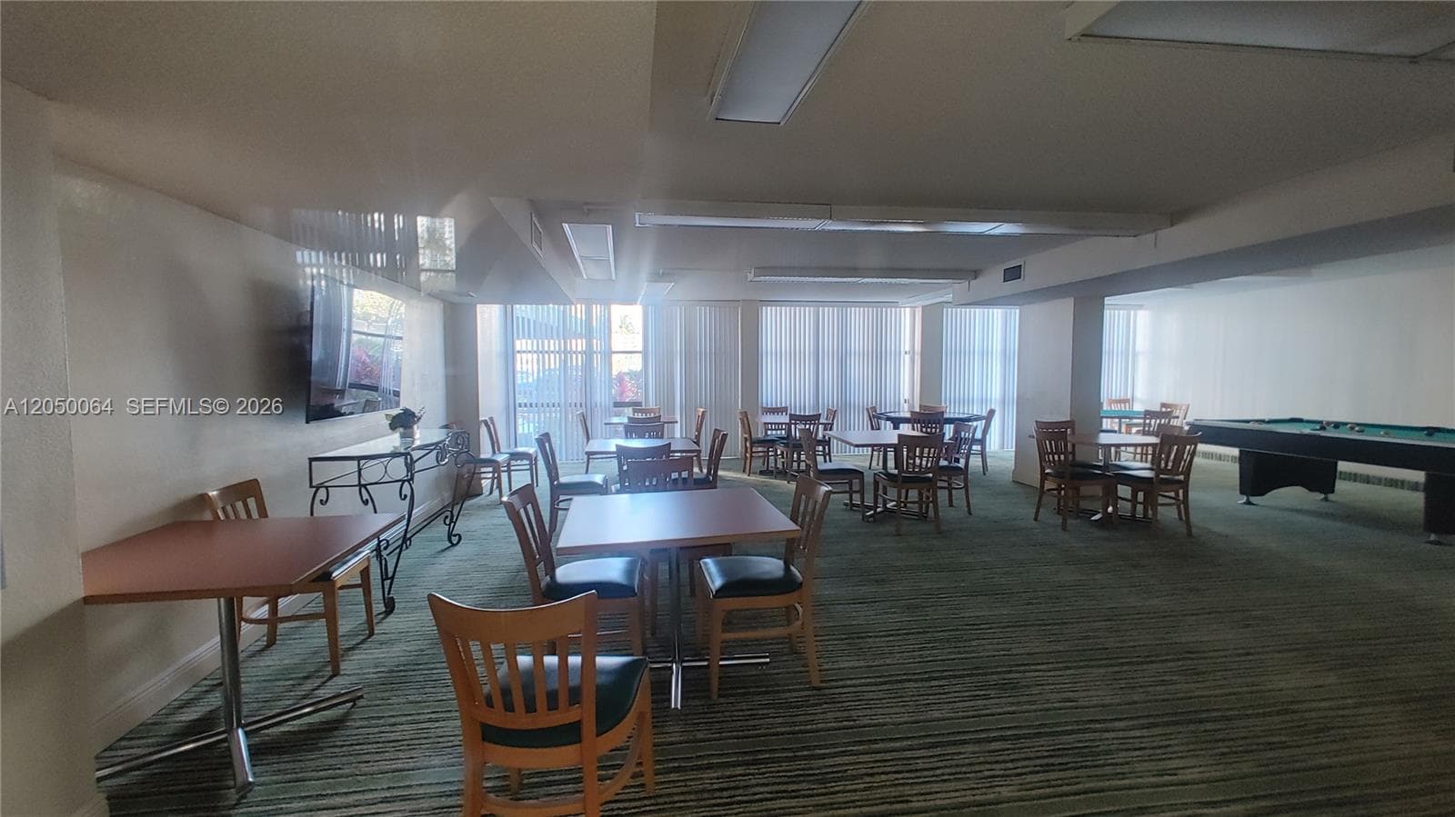 OCEANVIEW PARK CONDO · #125 in Hallandale Beach - Photo 16