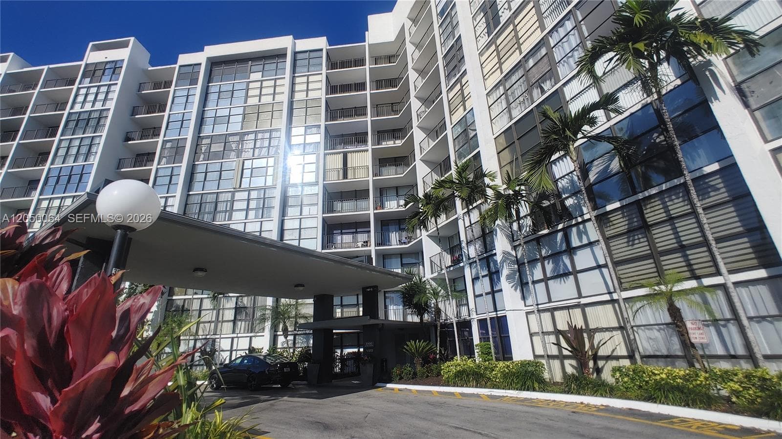 OCEANVIEW PARK CONDO · #125 in Hallandale Beach - Photo 22