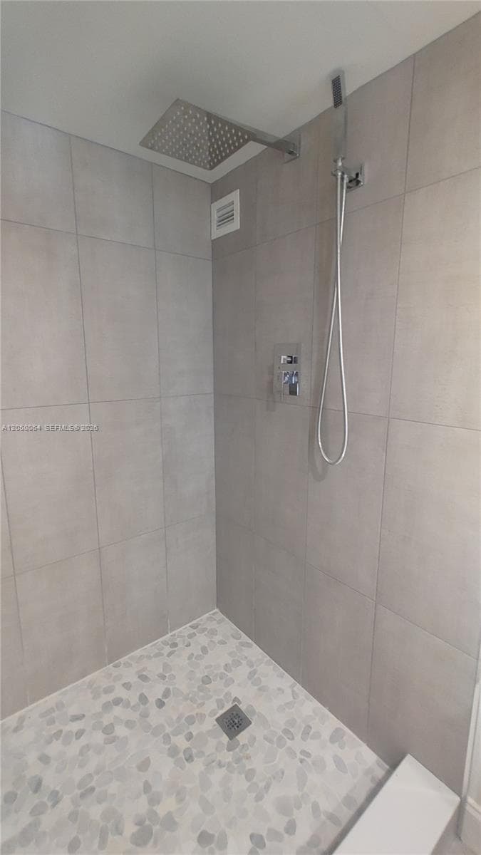 OCEANVIEW PARK CONDO · #125 in Hallandale Beach - Photo 9