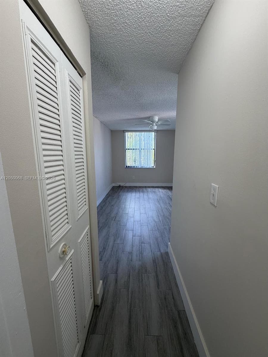 Promenade At Kendale Lake · #412M in Miami - Photo 16