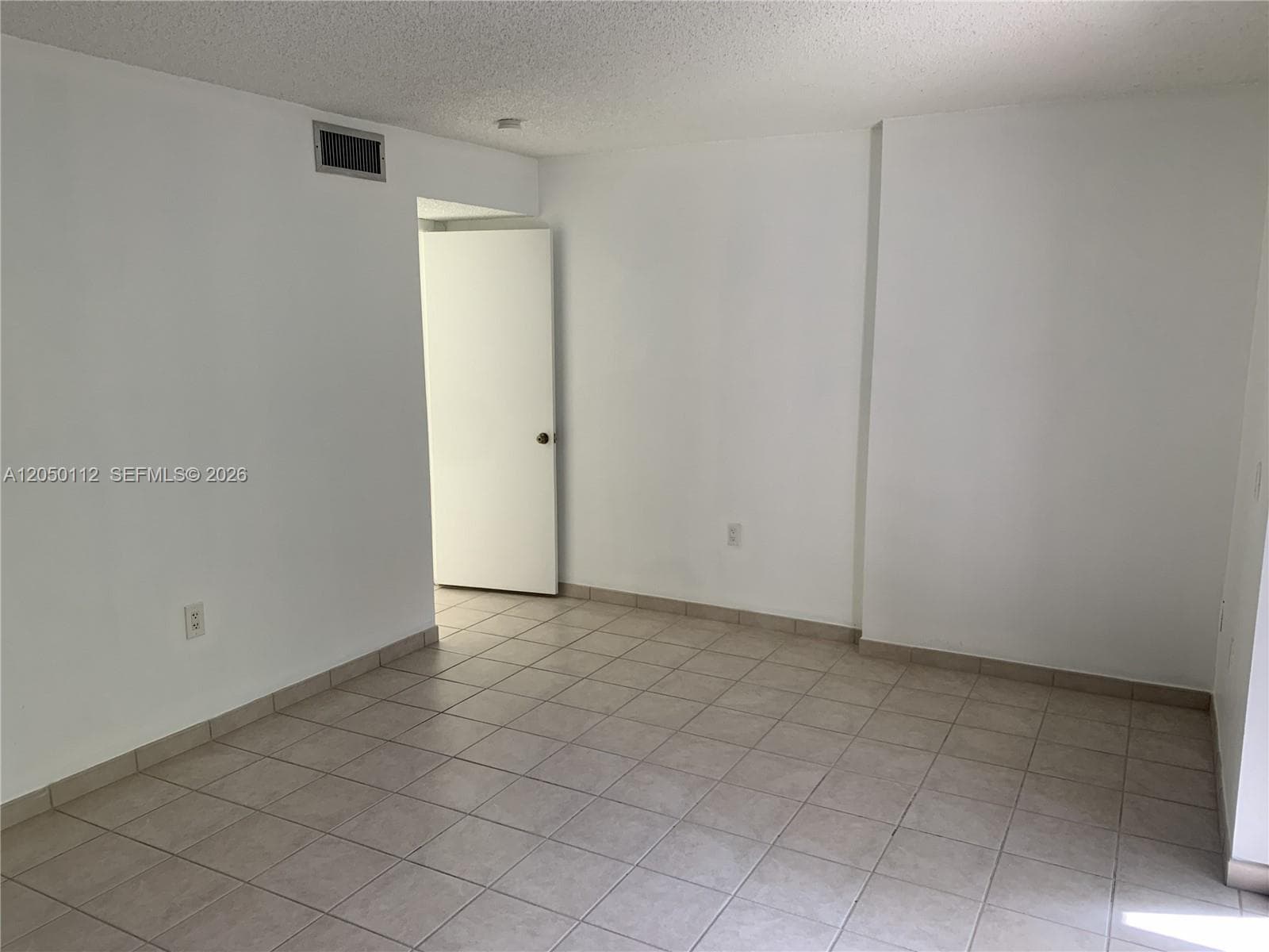 CROSSINGS VILG HOMES COND · #4-1 in Miami - Photo 14