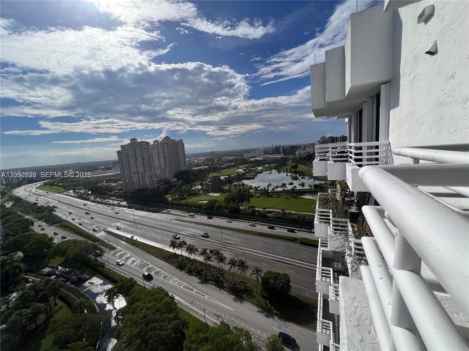 PARC CENTRAL AVENTURA EAS · #PH05 in Aventura - Photo 13