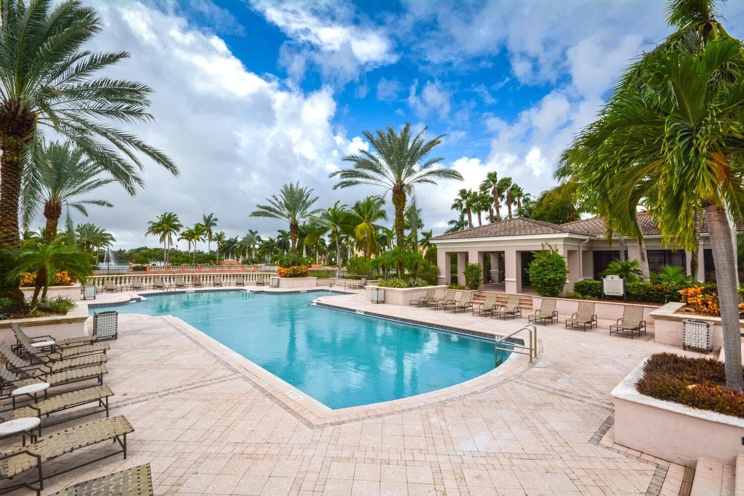 2811 Grande Pkwy Apt 106 Palm-large-045-