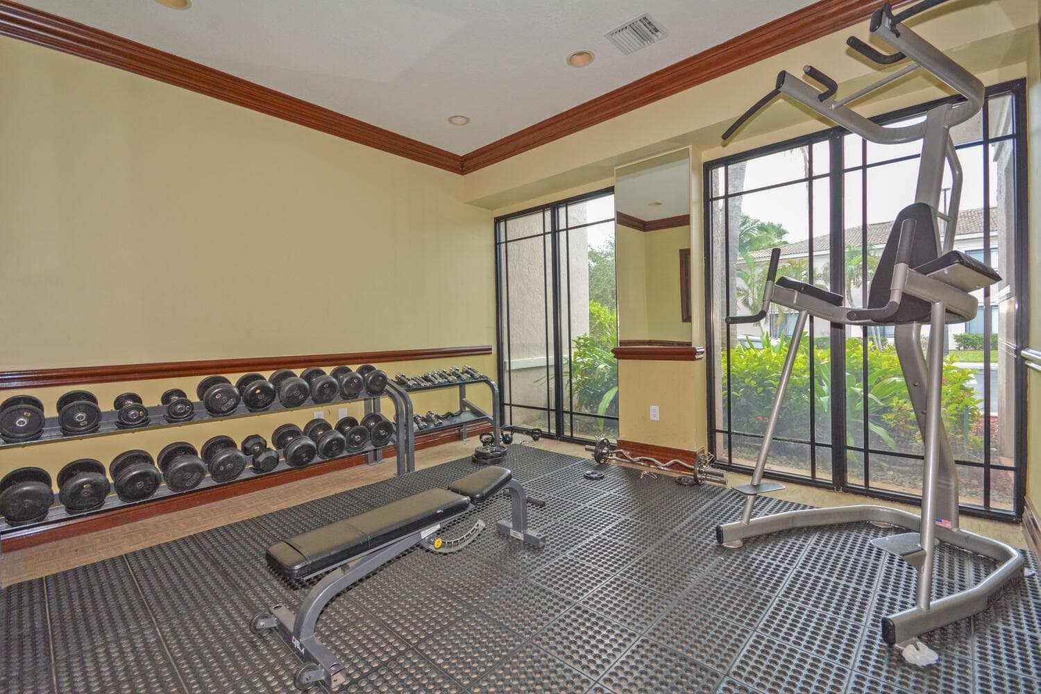 2811 Grande Pkwy Apt 106 Palm-large-048-