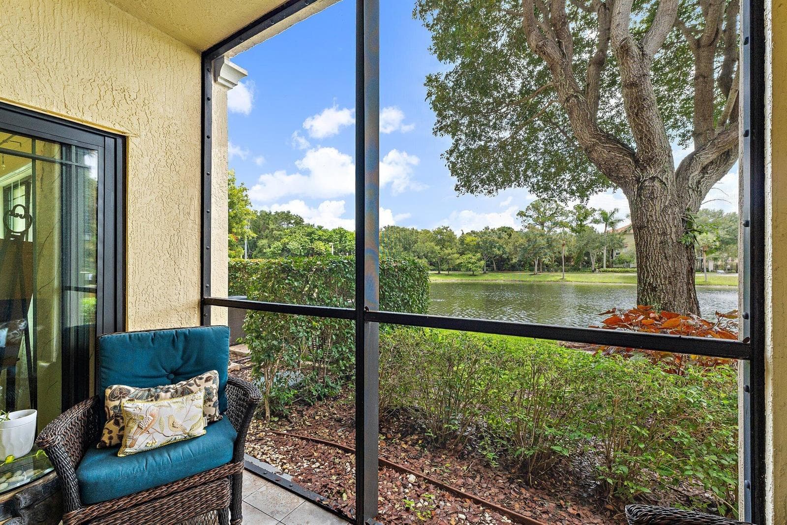 033-2805VeroniaDr-107-PalmBeachGardens-S