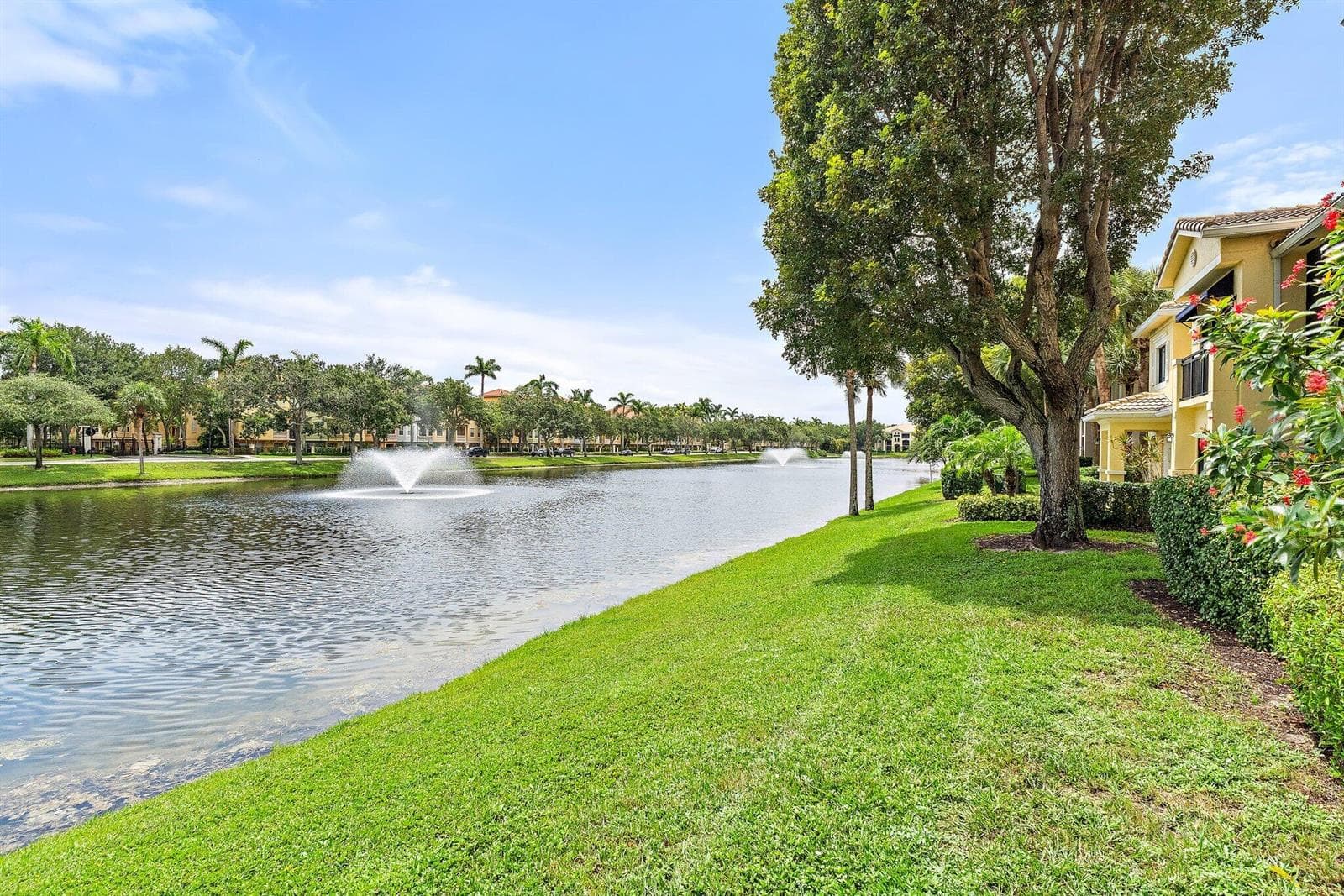 004-2805VeroniaDr-107-PalmBeachGardens-S