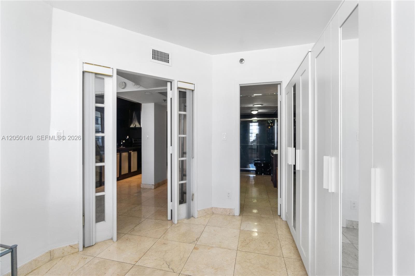 The Decoplage · #1020 in Miami Beach - Photo 18