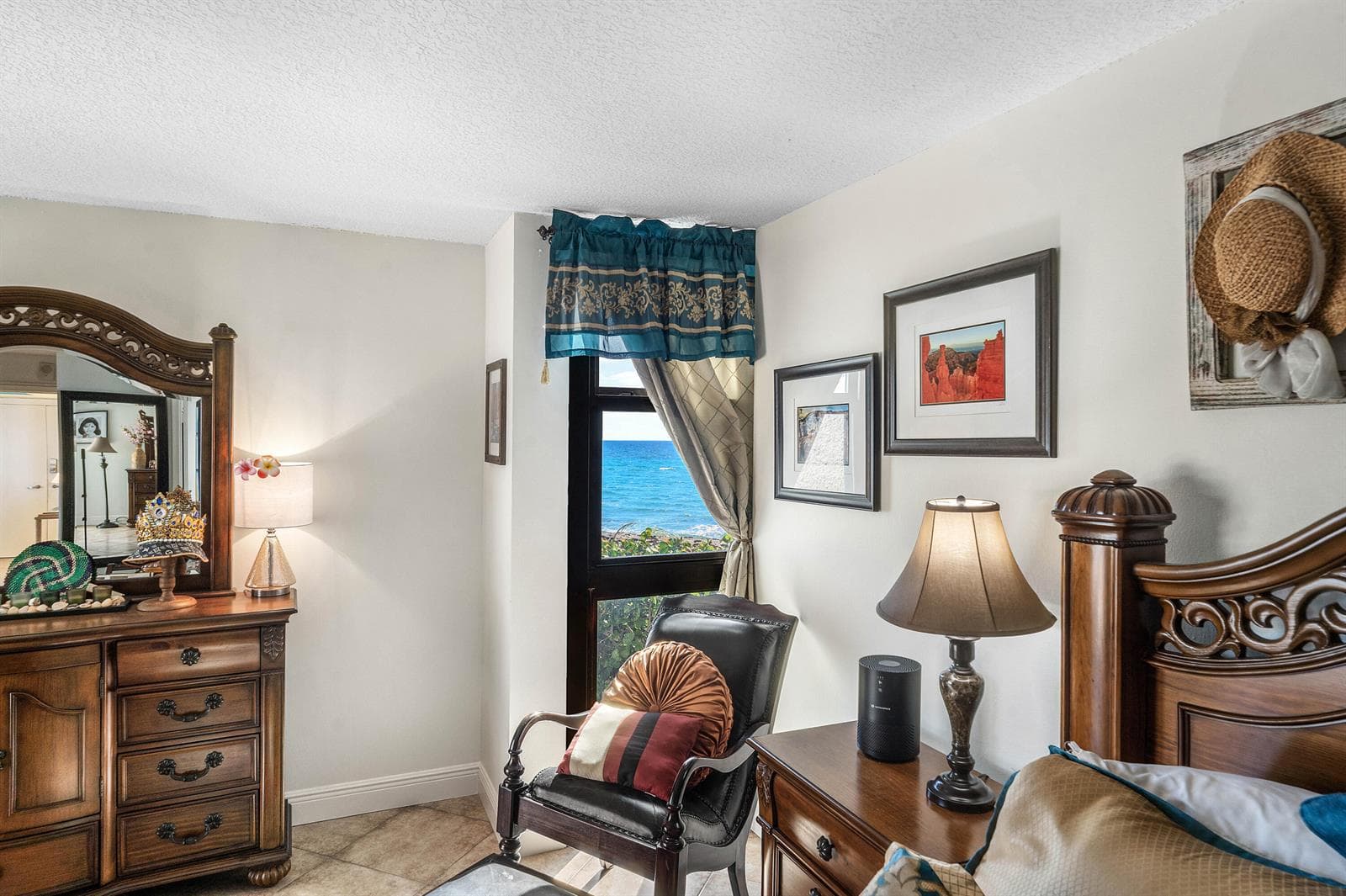 019-5540NorthOceanDrive-1C-RivieraBeach-