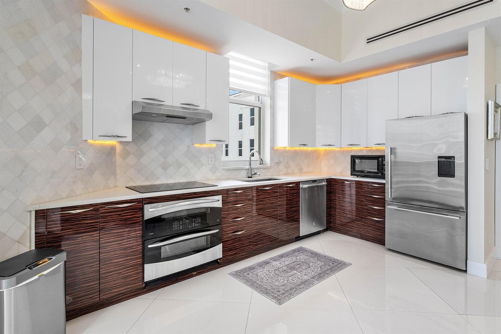 007-511Southeast5Avenue-2417-FortLauderd