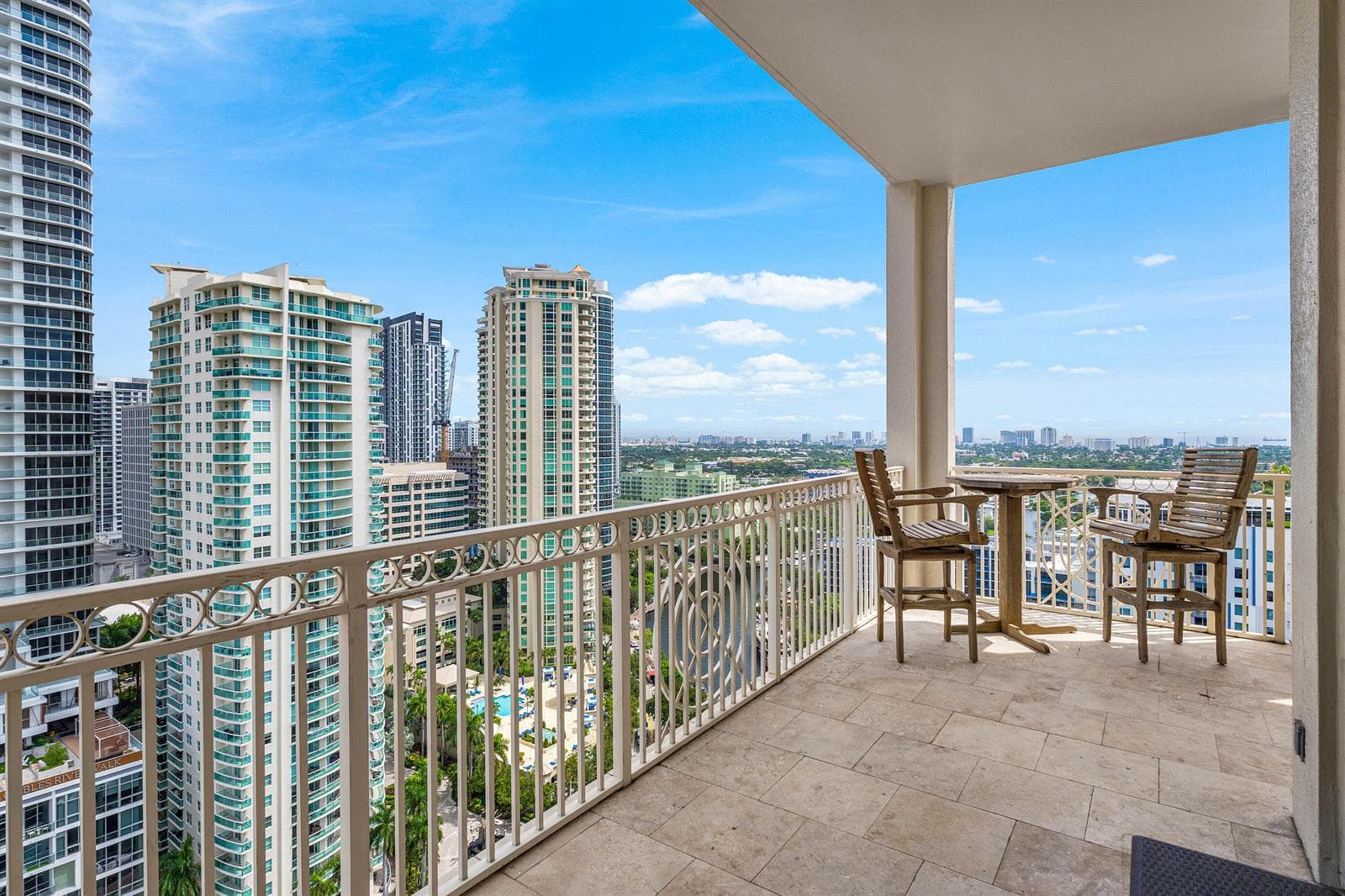 020-511Southeast5Avenue-2417-FortLauderd