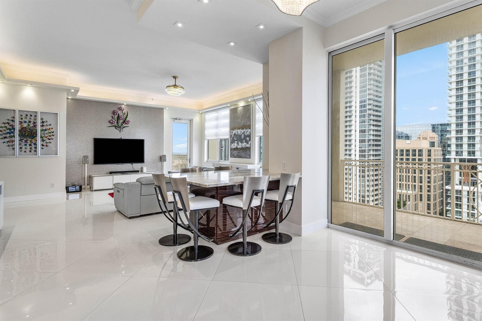 006-511Southeast5Avenue-2417-FortLauderd