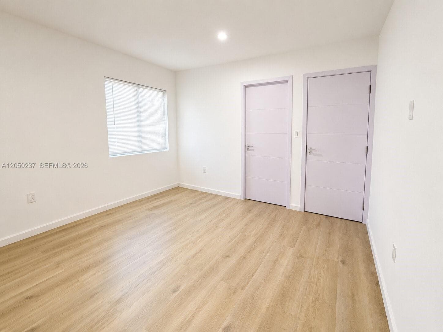 552 NW 7th St #6 photo 16
