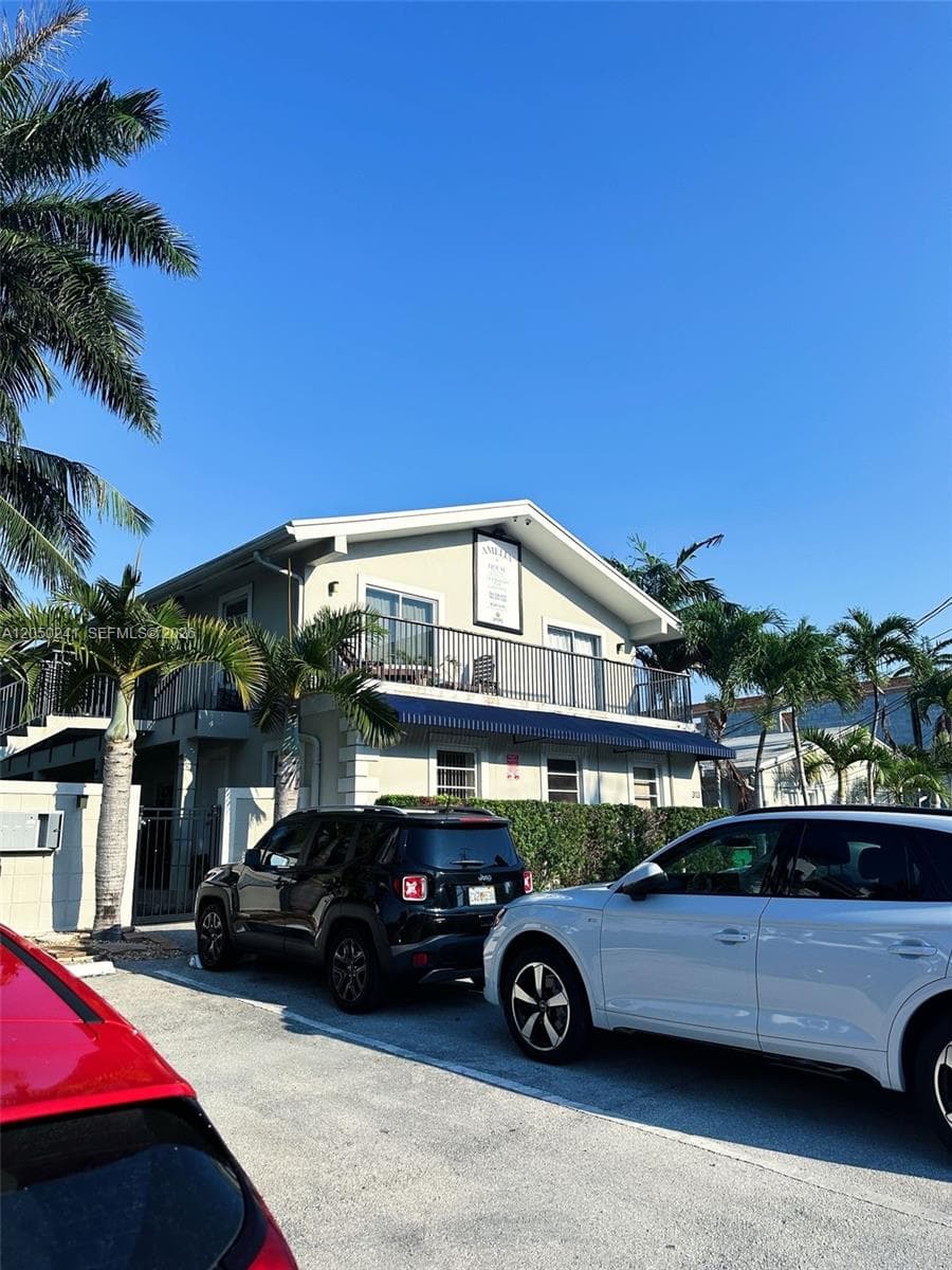 VICTORIA ISLES · #1 in Fort Lauderdale - Photo 15