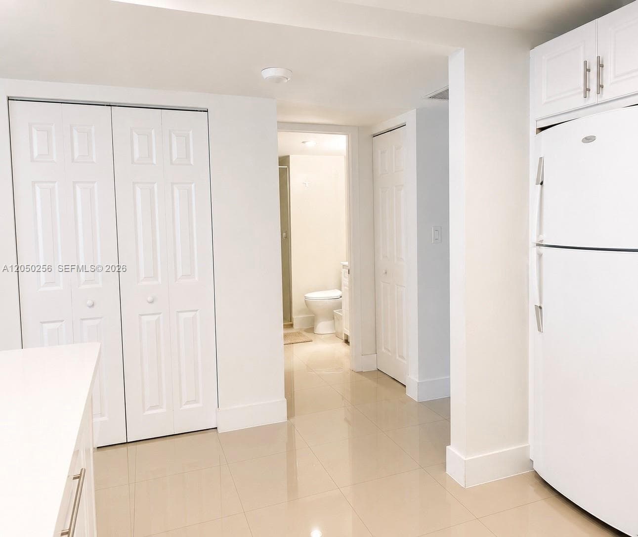 PRINCE GEORGE ARMS CONDO · #8I in Hallandale Beach - Photo 4