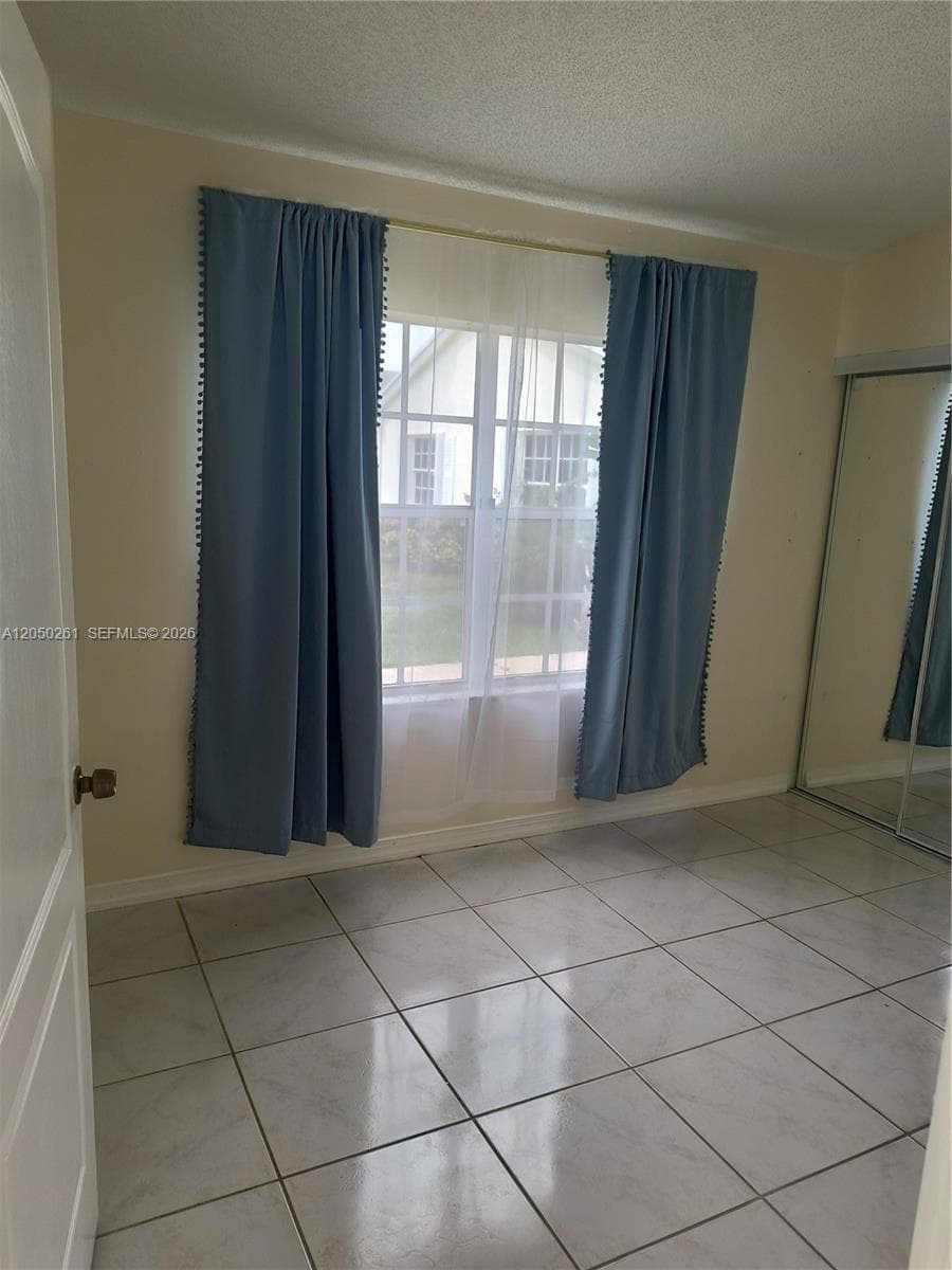 21250 NE 9th Ct #2 photo 32